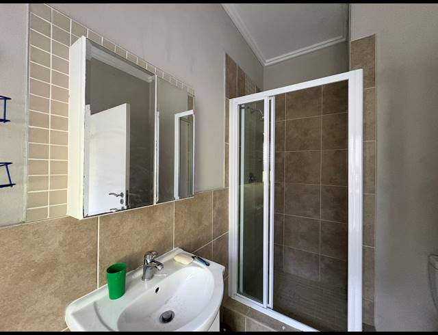 3 BEDROOM APARTMENT FOR SALE IN PALM LAKES ESTATE
